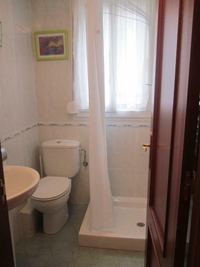 Ea Playa Montana45'Guggemhein A 200M Andando Playa Y Del Centro Pueblo Lejlighed Ea Eksteriør billede